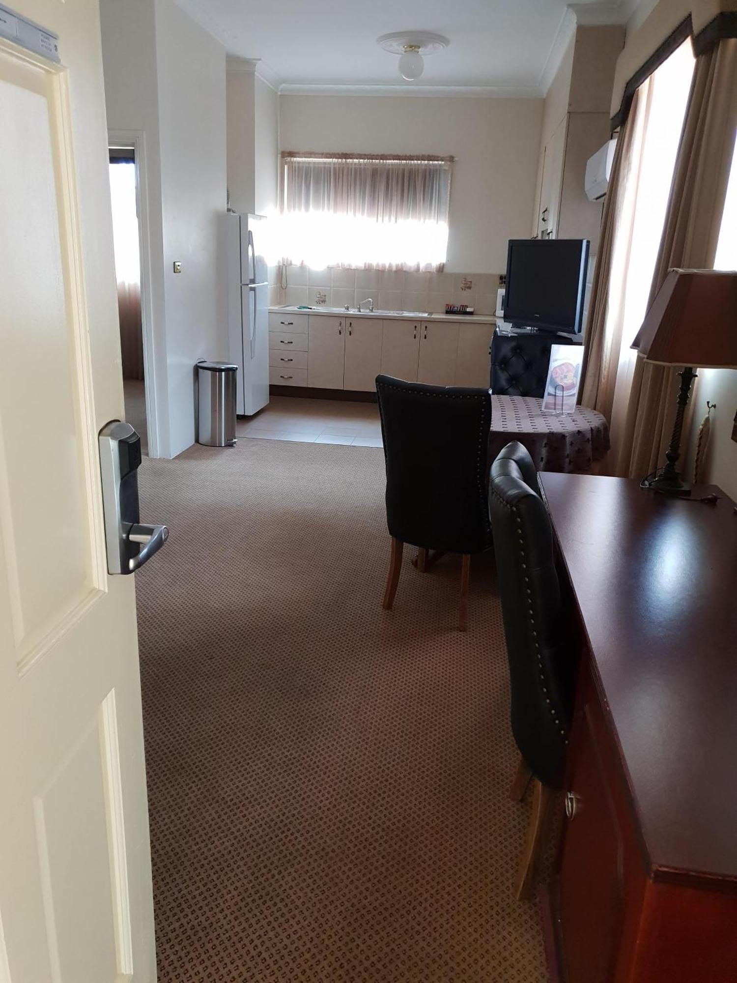 Australian Heritage Motor Inn Dubbo Bilik gambar